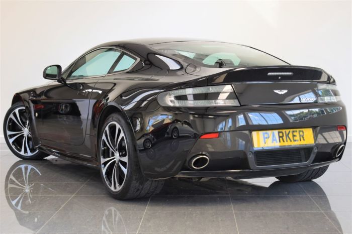 Aston Martin Vantage 5.9 2dr Hatchback Petrol Black