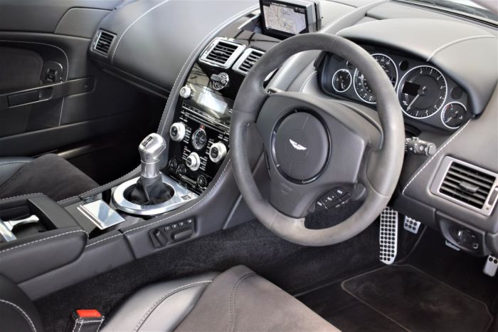 Aston Martin Vantage 5.9 2dr Hatchback Petrol Black