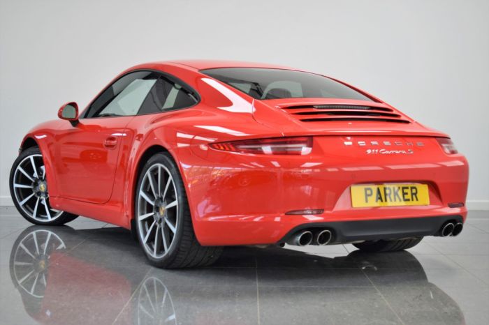 Porsche 911 3.8 S 2dr PDK Coupe Petrol Guards Red