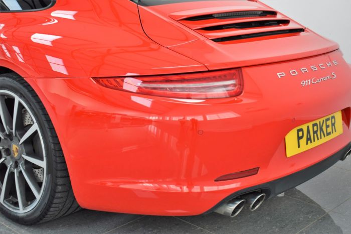 Porsche 911 3.8 S 2dr PDK Coupe Petrol Guards Red