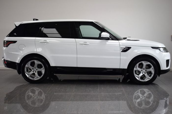 Land Rover Range Rover Sport 3.0 SDV6 HSE 5dr Auto Estate Diesel Fuji White
