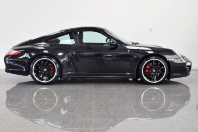 Porsche 911 3.8 GTS 2dr PDK Coupe Petrol Basalt Black