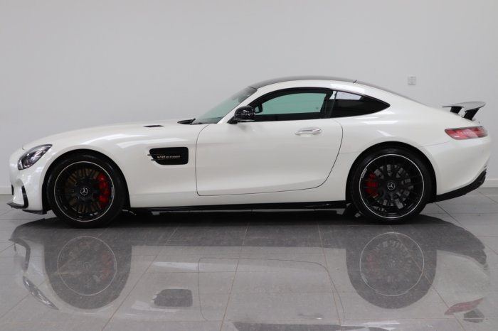 Mercedes-Benz AMG GT 4.0 GT S Premium 2dr Auto Coupe Petrol Designo Diamond White