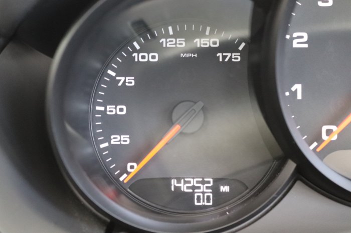 Porsche Boxster 2.7 BOXSTER Convertible Petrol Sapphire Blue