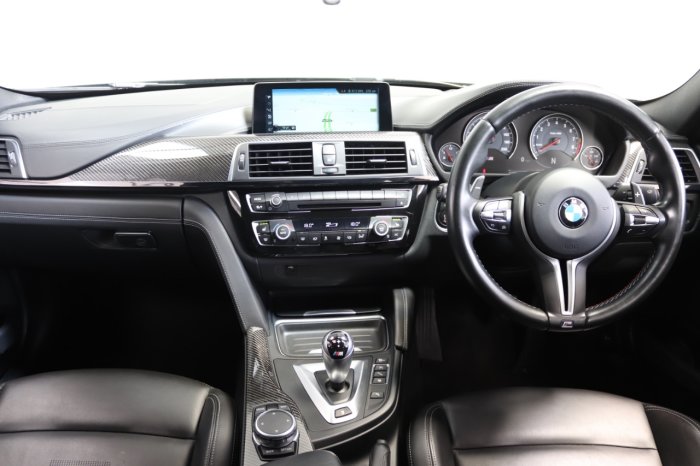 BMW M3 3.0 M3 S-A Saloon Petrol Black Sapphire Metallic