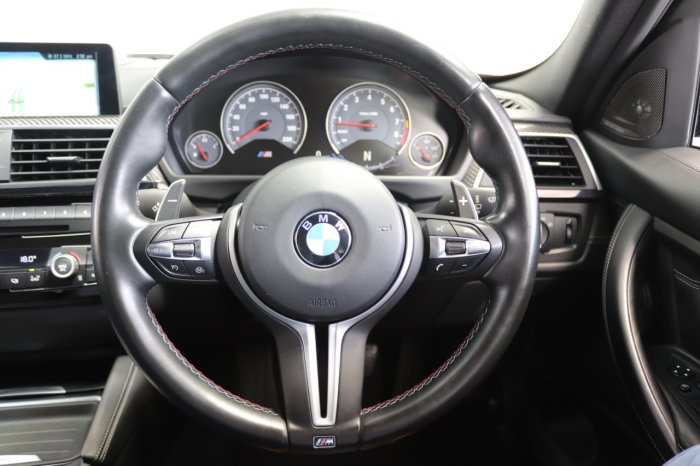 BMW M3 3.0 M3 S-A Saloon Petrol Black Sapphire Metallic