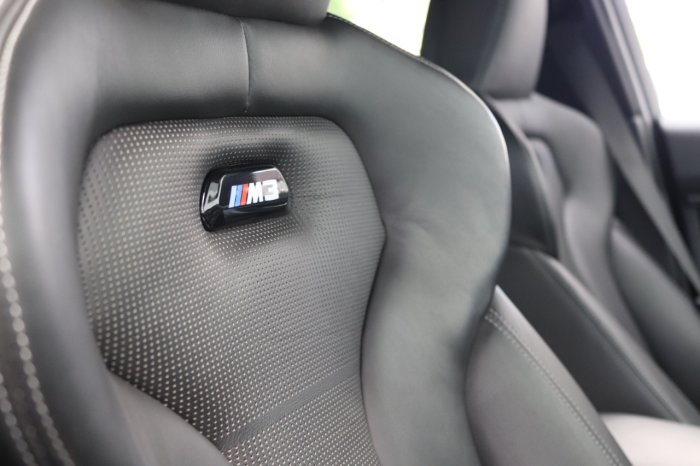 BMW M3 3.0 M3 S-A Saloon Petrol Black Sapphire Metallic