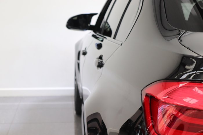 BMW M3 3.0 M3 S-A Saloon Petrol Black Sapphire Metallic
