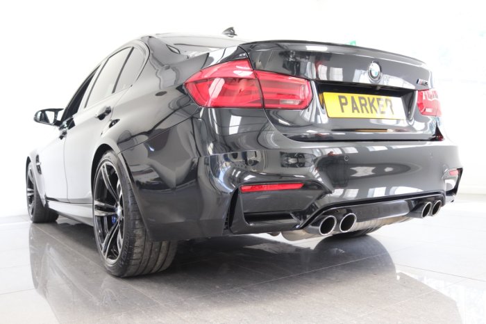 BMW M3 3.0 M3 S-A Saloon Petrol Black Sapphire Metallic
